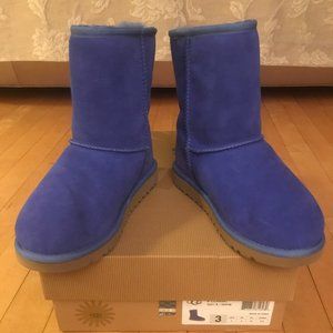 Ugg Kids Classic Blue Boot (Authentic) Size 3 New!